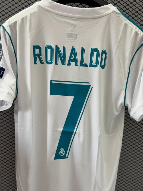 2017/18 REAL MADRID HOME SHIRT - Image 2