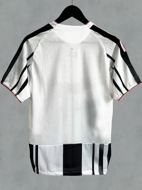 2025/26 JUVENTUS TURIN HOME SHIRT - Image 2