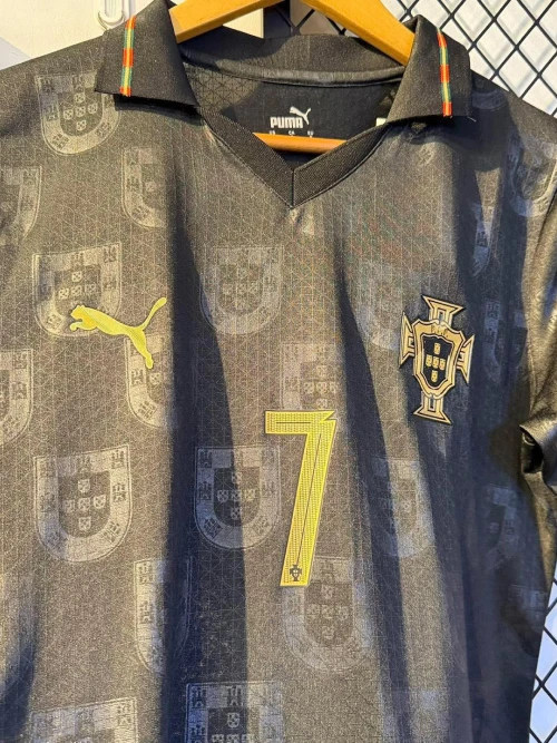 2025/26 PORTUGAL SPECIAL EDITION EUSEBIO SHIRT - Image 3