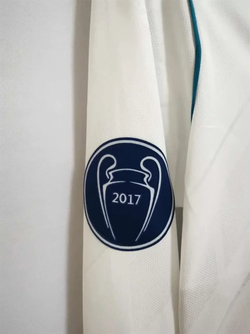 REAL MADRID 2017/2018 HOME SHIRT FULL SLEEVE - Image 4